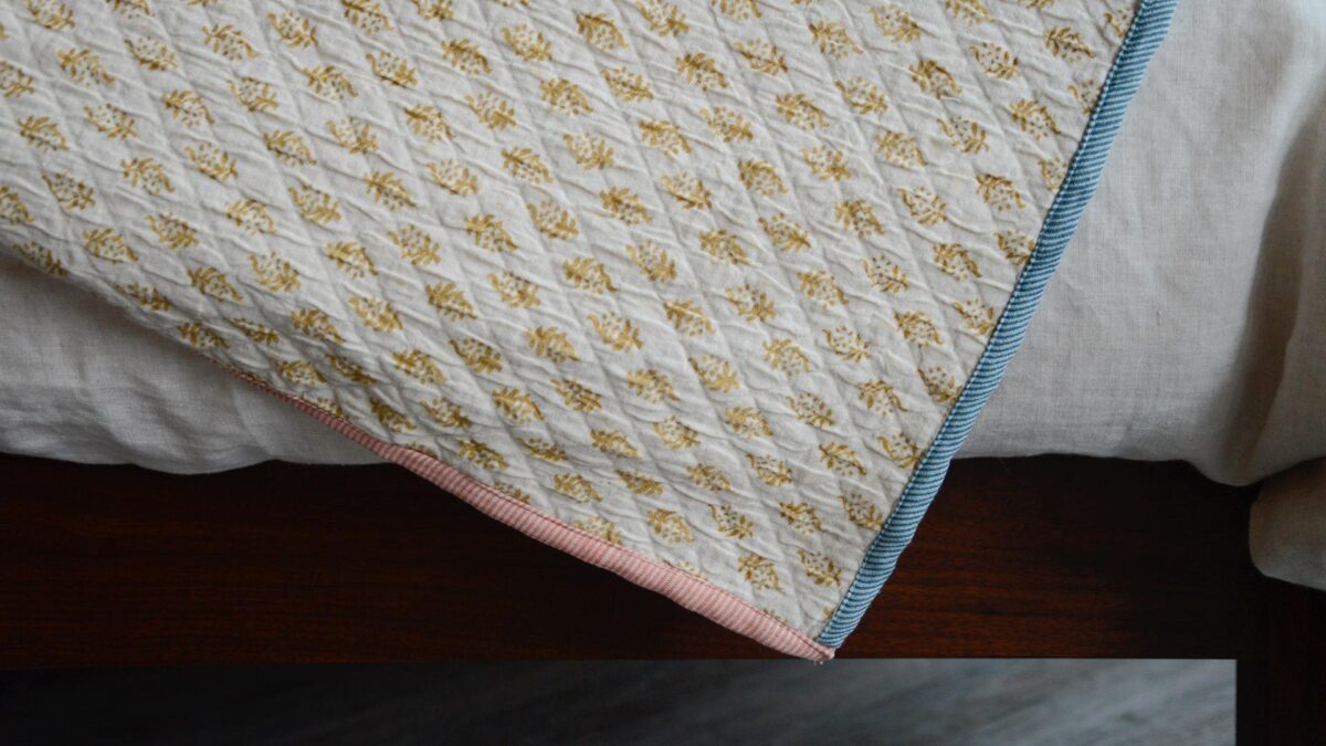 Contrast Edged Boho Throws - 3 Colours - Image 9